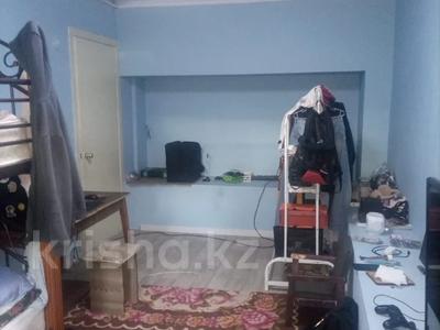 3-комнатная квартира · 60 м² · 1/5 этаж, мкр 16-й военный городок, Суюнбая 178/1 — Бекмаханова за 23 млн 〒 в Алматы, Турксибский р-н