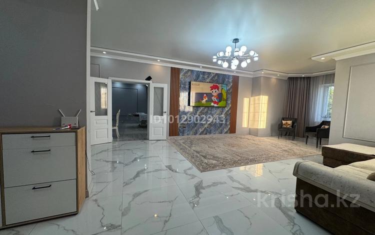 Жеке үй · 5 бөлме · 400 м² · 10 жүзд., Байконурова 135 — Алашахана, бағасы: 95 млн ₸ в Жезказгане — фото 2