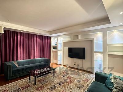 4-бөлмелі пәтер · 350 м² · 12/13 қабат, Альфараби 97, бағасы: 70 000 ₸ в Алматы, Бостандыкский р-н