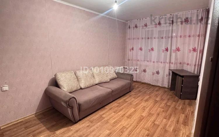 2-бөлмелі пәтер · 52 м² · 2/9 қабат, Рыскулова 1б — Находится возле поликлиники Венера, бағасы: 150 000 ₸ в Семее — фото 2