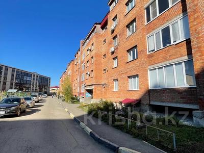 2-комнатная квартира · 56.9 м² · 4/5 этаж, Увалиева 9/3 за 25.5 млн 〒 в Усть-Каменогорске