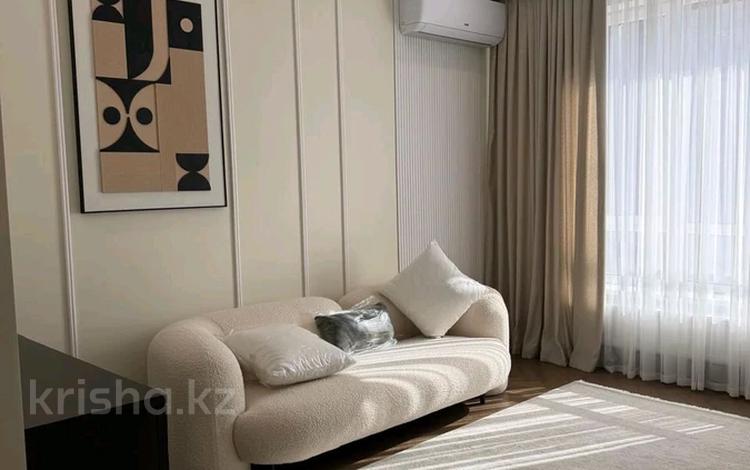 2-комнатная квартира · 62 м² · 14/18 этаж, Аль-Фараби 41 за 600 000 ₸ в Алматы, Бостандыкский р-н — фото 2