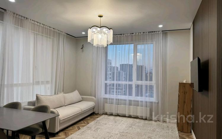 3-бөлмелі пәтер · 80 м² · 4/16 қабат, Казбек би 41/1, бағасы: 400 000 ₸ в Астане, Есильский р-н — фото 2