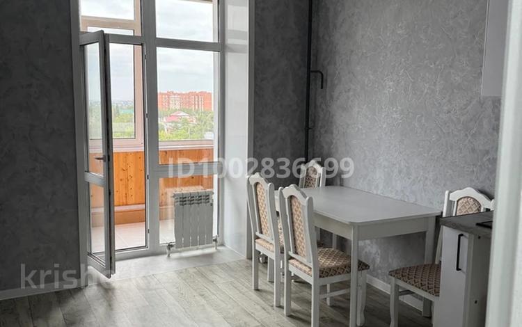 2-бөлмелі пәтер · 82 м² · 6/9 қабат, Пушкина 131 — Пушкина-Козыбаева, бағасы: 220 000 〒 в Костанае — фото 2