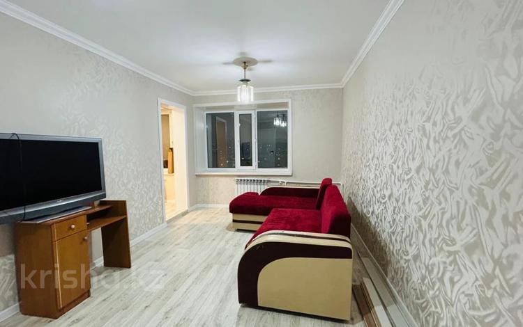 2-комнатная квартира · 39 м² · 9/9 этаж, мкр Юго-Восток, Карбышева — Карагандинский государственный университет им. академика Е.А. Букетова, Ясли-сад №7 "Жулдыз", Средняя школа №16, Детский-сад №102 "Айсулу" за 14 млн ₸ в Караганде, Казыбек би р-н — фото 2