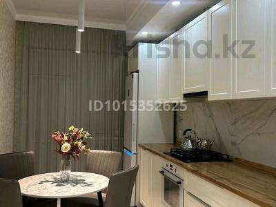 4-бөлмелі пәтер · 140 м² · 4/7 қабат, Коктем 23д, бағасы: 50 млн ₸ в Жанаозен