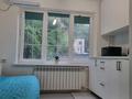 1-комнатная квартира · 15 м² · 3/5 этаж, Курмангазы 110 — Ади Шарипова, остановка Центральный стадион за 15 000 ₸ в Алматы, Алмалинский р-н — фото 2