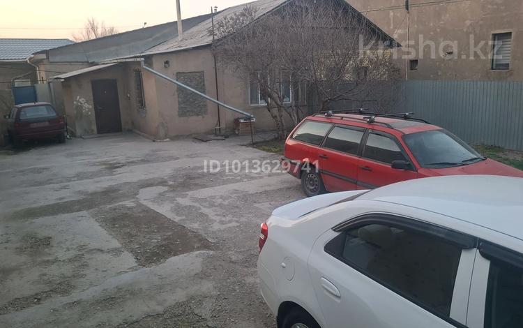 Жеке үй · 2 бөлме · 35 м² · 4 жүзд., Каратюбинское шоссе 28/2 — Вдоль дорого, бағасы: 20 млн ₸ в Шымкенте, Енбекшинский р-н — фото 2