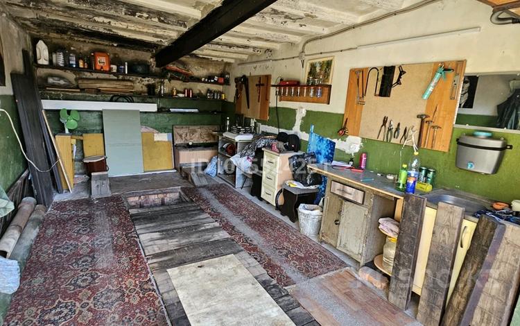Гараж · 21 м² · Новорабачая 8б, бағасы: 1.5 млн ₸ в Усть-Каменогорске, Ульбинский — фото 2