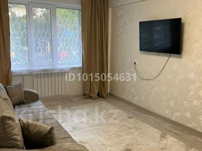 1-комнатная квартира · 32 м² · 1/5 этаж, Маяковского 12 за 180 000 ₸ в Усть-Каменогорске, Ульбинский