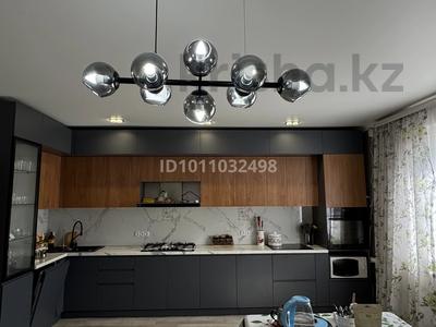 Отдельный дом · 8 комнат · 470.2 м² · 18.45 сот., Рыскулова 45А за 45 млн ₸ в Уштобе