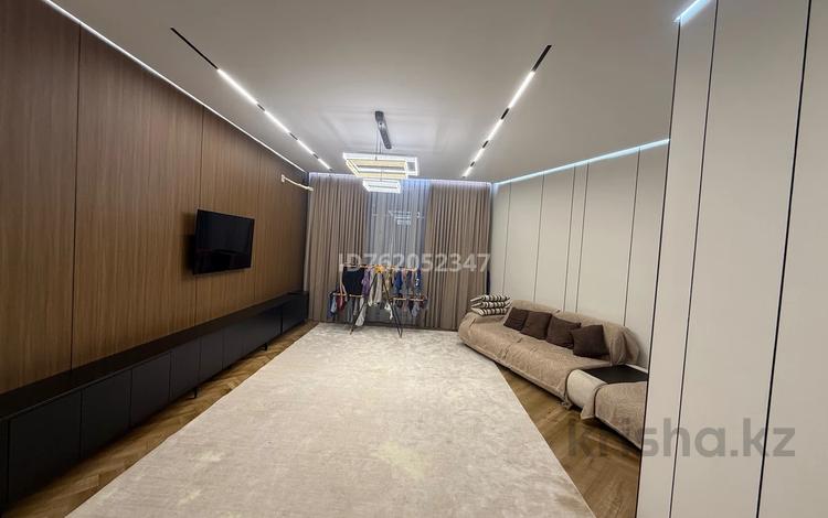 4-комнатная квартира · 130 м² · 2/9 этаж, мкр Кайтпас 1, Пр Байдибек би 110/10 — Байдибек би за 130 млн 〒 в Шымкенте, Каратауский р-н — фото 2