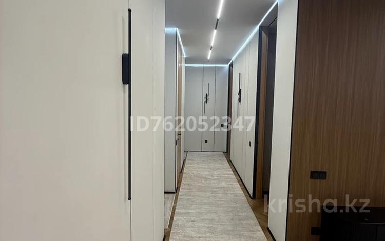 4-комнатная квартира · 130 м² · 2/9 этаж, Байдибек би 115/10 — Пр Байдибек би за 120 млн ₸ в Шымкенте — фото 3