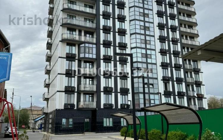 3-бөлмелі пәтер · 68 м² · 7/9 қабат, Айтеке би 30а, бағасы: 44 млн ₸ в Атырау — фото 2