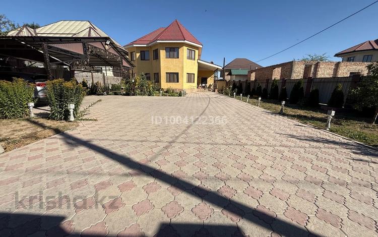 Отдельный дом · 4 комнаты · 260 м² · 8.8 сот., Кулынды 13 за 75 млн ₸ в Каскелене — фото 43
