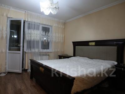 2-комнатная квартира · 58 м² · 4/10 этаж, мкр Аксай-1А 29 за 37 млн ₸ в Алматы, Ауэзовский р-н
