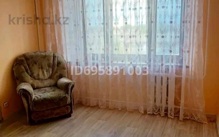 1-комнатная квартира · 30 м² · 8/9 этаж, Курмангазы 173 — Дома Быта за 9.6 млн ₸ в Уральске — фото 2