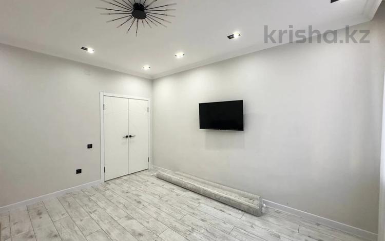 2-комнатная квартира · 61 м² · 2/20 этаж, Байтурсынова 13/1 — А51 за 37.5 млн ₸ в Астане, Сарайшык р-н — фото 2