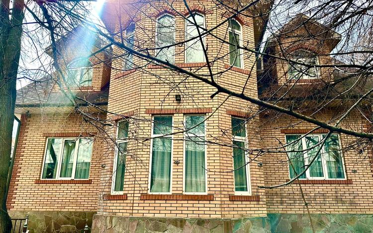 Отдельный дом • 8 комнат • 330 м² • 8 сот., мкр Таугуль-3 за 160 млн 〒 в Алматы, Ауэзовский р-н — фото 2