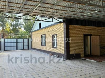Часть дома · 5 комнат · 100 м² · 8 сот., Кендала 74 — Ажибай батыра за 34 млн 〒 в Шелек