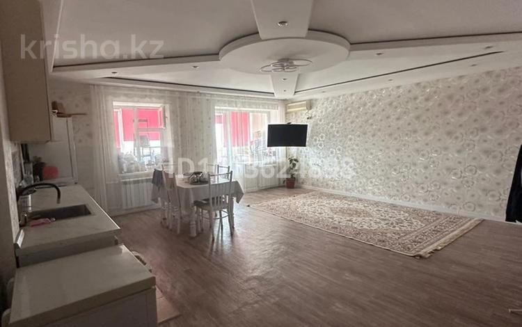 2-бөлмелі пәтер · 62 м² · 8/10 қабат, Шанхай ш/а., бағасы: 16.3 млн ₸ в Актобе, мкр Шанхай — фото 2