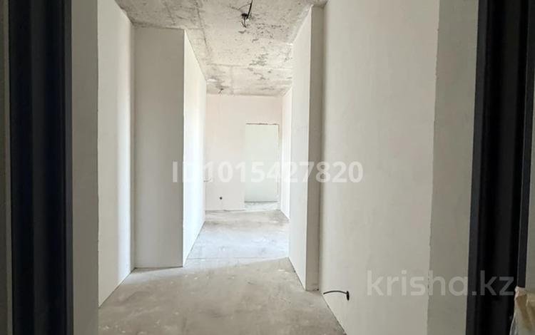 4-комнатная квартира · 123 м² · 9/9 этаж, Е 117 55 за 70 млн ₸ в Астане, Есильский р-н — фото 2