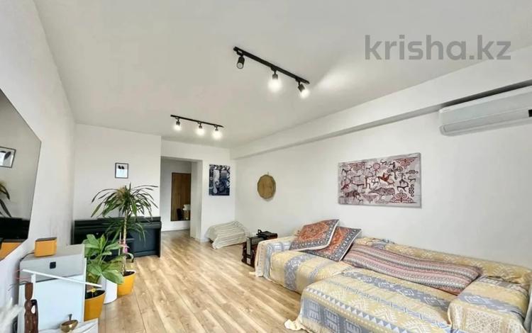 2-комнатная квартира · 79 м² · 11/12 этаж, мкр Аксай-1, Райымбека за 40 млн ₸ в Алматы, Ауэзовский р-н — фото 17