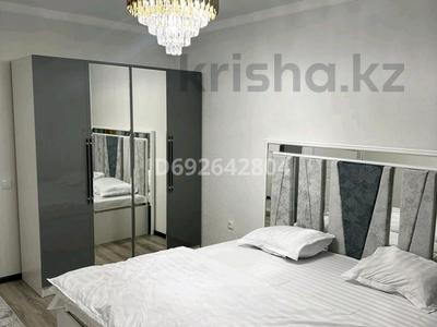 2-комнатная квартира, 60 м², 1/12 этаж посуточно, Сзади Обл. Акимата 15 за 12 000 〒 в Туркестане