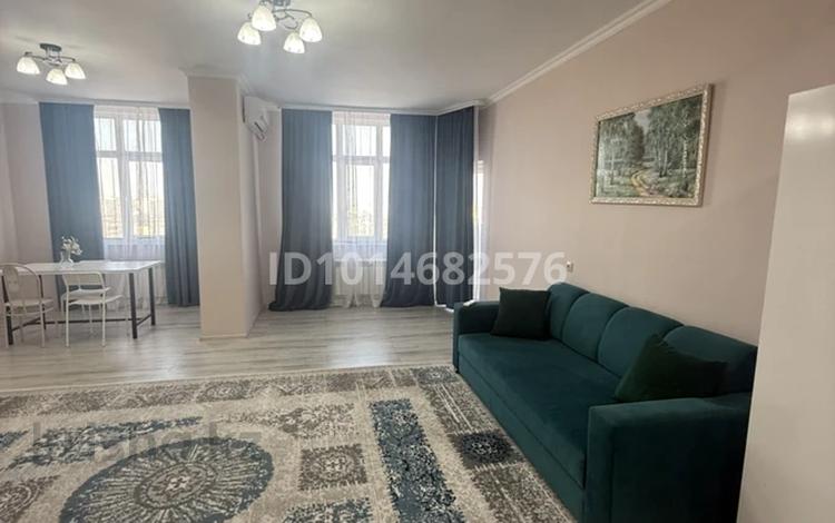 3-комнатная квартира · 90 м² · 9/19 этаж, 7А мкр 21 за 30 000 ₸ в Актау — фото 2