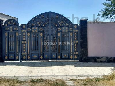 Отдельный дом · 5 комнат · 193 м² · 8 сот., Елюбаева - Мустафа Озтюрк — Елюбаева - Мустафа озтюрк за 35 млн 〒 в Таразе