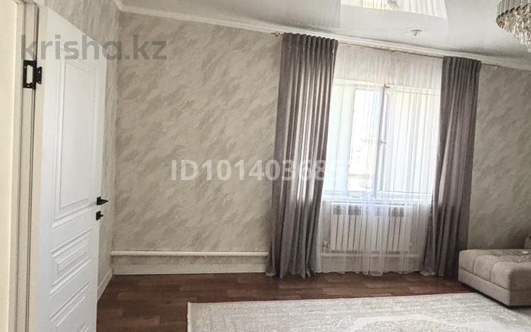 Жеке үй · 3 бөлме · 250 м² · 35 жүзд., 200 237 — 4 ауыл, Автодорожников, рядом с мерси магазином, бағасы: 25 млн ₸ в Кульсары — фото 2