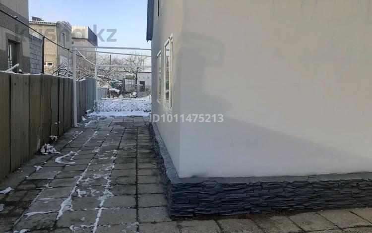 Жеке үй · 5 бөлме · 130 м² · 8 жүзд., 2.переулок Мичурина 13 — Кирова военторг, бағасы: 27 млн ₸ в Таразе — фото 2
