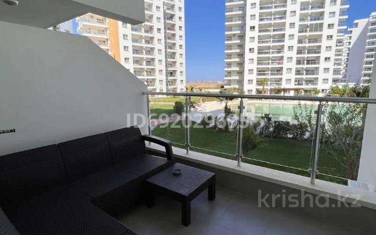 2-комнатная квартира, 42 м², 2/12 этаж, Ceasar Resort Flavius за 46 млн 〒 в Искеле — фото 2