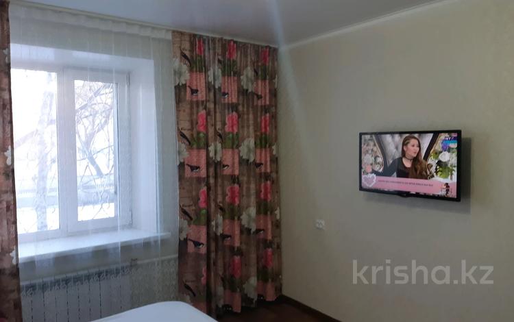 3-комнатная квартира, 72 м², 3/9 этаж посуточно, Камзина 20 за 20 000 〒 в Павлодаре — фото 9