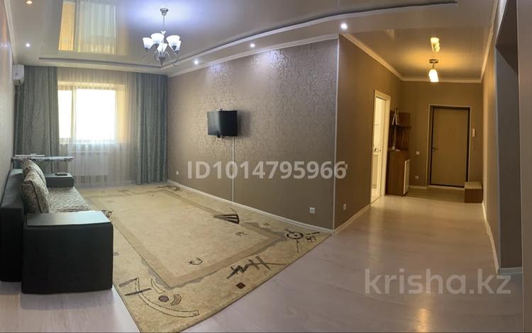 2-бөлмелі пәтер · 72 м² · 4/5 қабат, Астана ш/а., Абулхаир хана 175 — кафе Хачапури, бағасы: 31.5 млн ₸ в Уральске, мкр Астана — фото 2