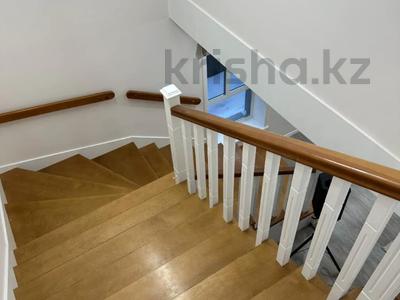 Отдельный дом · 6 комнат · 325.5 м² · 6 сот., Северо запад за 130 млн 〒 в Костанае