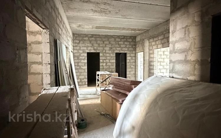 4-комнатная квартира · 164 м² · 4/10 этаж, 18А мкр 5 за 59.5 млн ₸ в Актау — фото 2