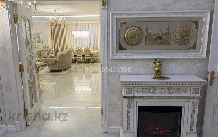 3-бөлмелі пәтер · 145.4 м² · 5/6 қабат, Кайыма Мухамедханова 7/1, бағасы: 174 млн ₸ в Астане, Есильский р-н — фото 2