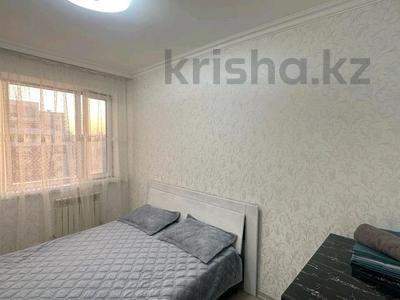 1-комнатная квартира, 45 м², 13/14 этаж посуточно, Кошкарбаева 45б — Кордай за 11 000 〒 в Астане, Алматы р-н