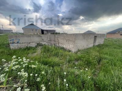Участок · 8 соток, мкр Курсай 10 — Жібек базар арт жагында фундамент 12 12 за 8.5 млн ₸ в Шымкенте, Туран р-н