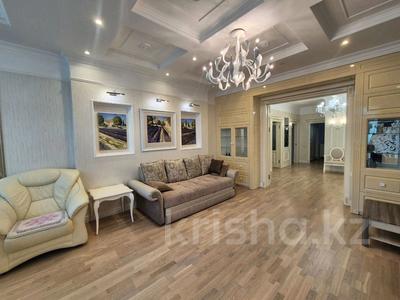5-комнатная квартира · 190 м² · 3/7 этаж, Арай 49 за 200 млн ₸ в Астане, Есильский р-н