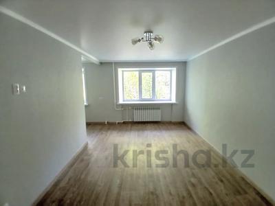 2-комнатная квартира · 45 м² · 2/5 этаж, мкр Новый Город, Ерубаева за 22 млн ₸ в Караганде, Казыбек би р-н