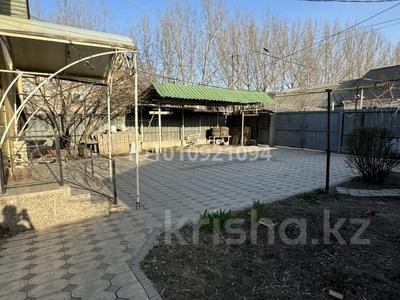 Жеке үй · 6 бөлме · 180 м² · 5 сот., мкр Айгерим-2, Алмерек абыз, бағасы: 70 млн ₸ в Алматы, Алатауский р-н