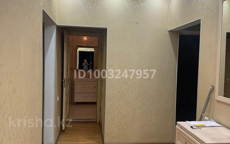 4-комнатная квартира · 95 м² · 3/9 этаж, мкр Тастак-2 — ул Толе-би уг Розабакиева за 450 000 ₸ в Алматы, Алмалинский р-н — фото 2