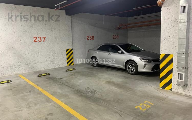 Паркинг · 19 м² · Абая 38 — Байтурсынова за 35 000 〒 в Алматы, Бостандыкский р-н — фото 2