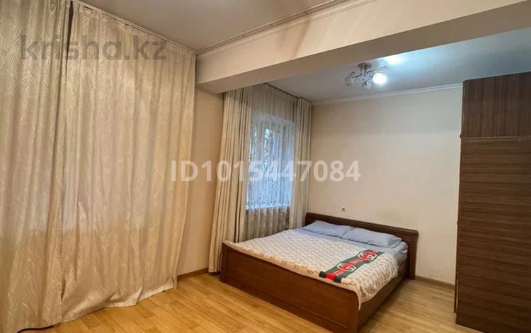 1 комната · 35 м² · 1/5 этаж, мкр Тастак-2 7 — Ауезова богенбай батыра за 100 000 ₸ в Алматы, Алмалинский р-н — фото 2