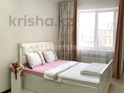 1-комнатная квартира · 40 м² · 2/23 этаж, Кабанбай батыра 46а за 15 000 ₸ в Астане, Есильский р-н