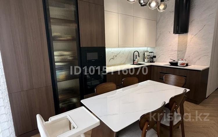 3-комнатная квартира · 89 м² · 3/12 этаж, Сыганак 28 за 85 млн ₸ в Астане, Нура р-н — фото 2