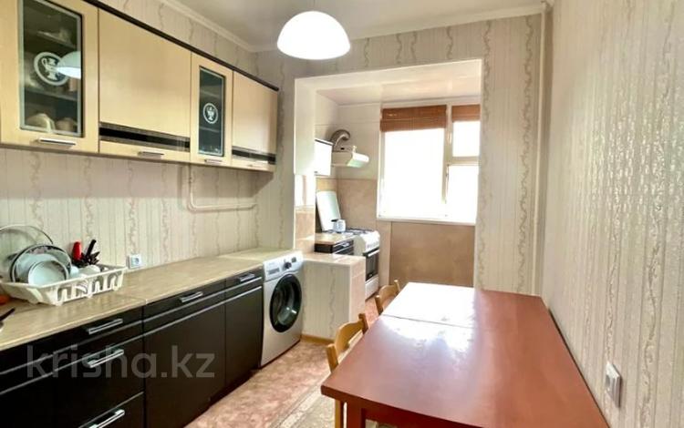 1-комнатная квартира, 71 м², 4/5 этаж, 11-й мкр 15