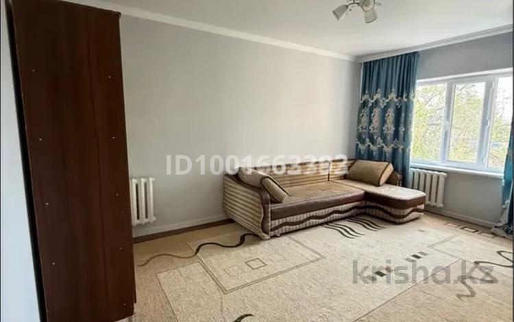 1-бөлмелі пәтер · 38 м² · 3/5 қабат, 7мкр 44, бағасы: 100 000 ₸ в Таразе — фото 2